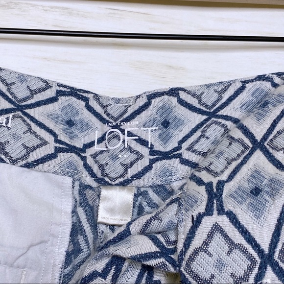 Loft Blue Diamond Textured Twill Shorts - Size 16 - Picture 2 of 8